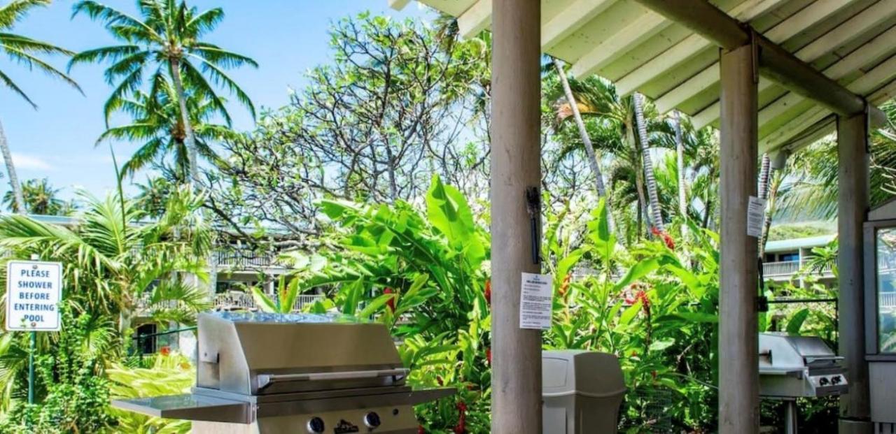 Molokai Island Retreat With Beautiful Ocean Views And Pool - Newly Remodeled! Apartamento Ualapue Exterior foto