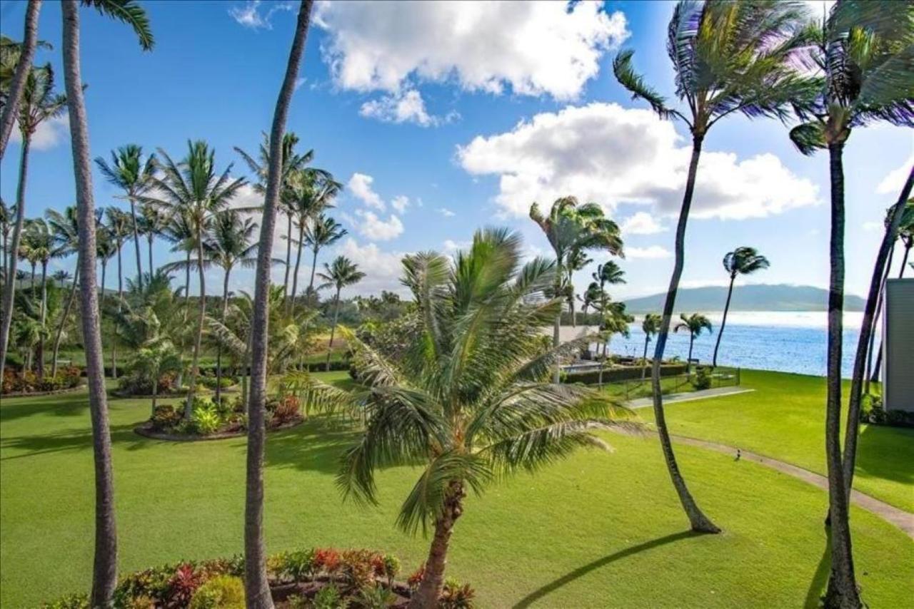 Molokai Island Retreat With Beautiful Ocean Views And Pool - Newly Remodeled! Apartamento Ualapue Exterior foto