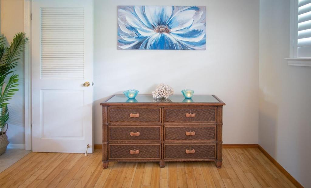 Molokai Island Retreat With Beautiful Ocean Views And Pool - Newly Remodeled! Apartamento Ualapue Exterior foto